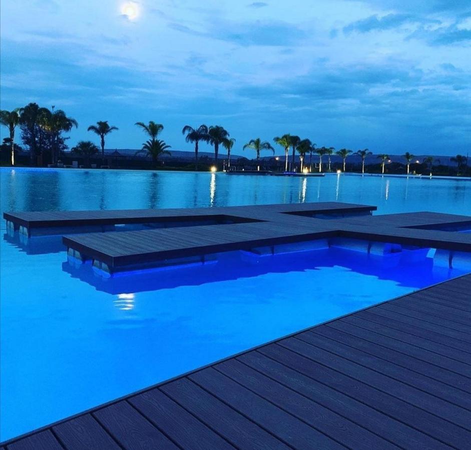 Serenity@Theblyde Pretoria Luaran gambar