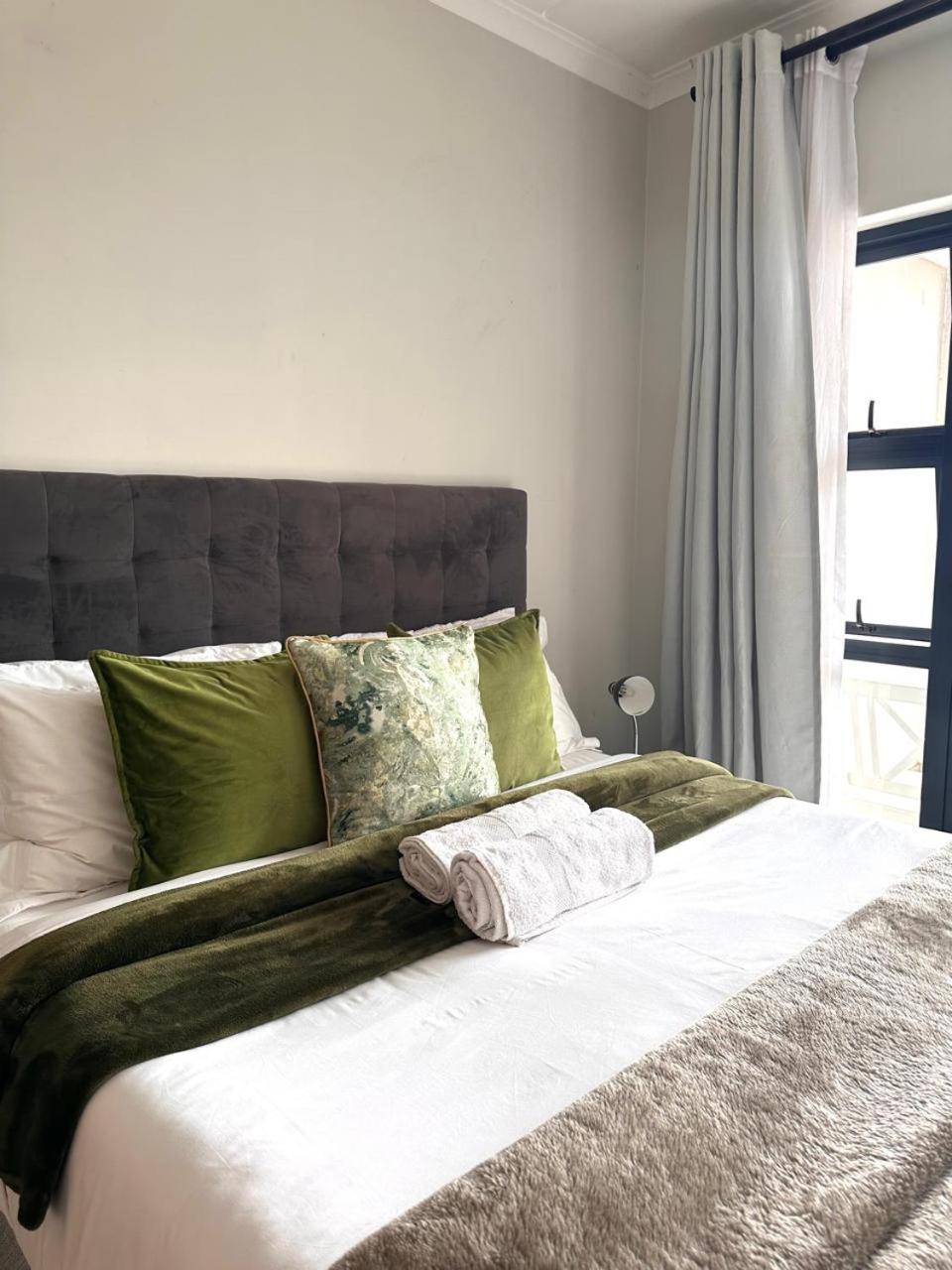 Serenity@Theblyde Pretoria Luaran gambar